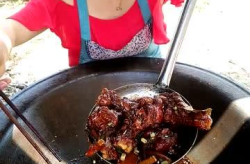 吃货小姐姐喝可乐图片,吃货小姐姐的幸福时光